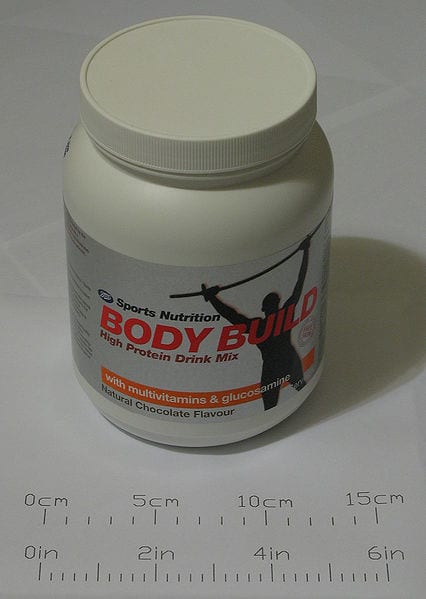426px-Bodybuilding_supplement_high_protein_drink_mix_700g